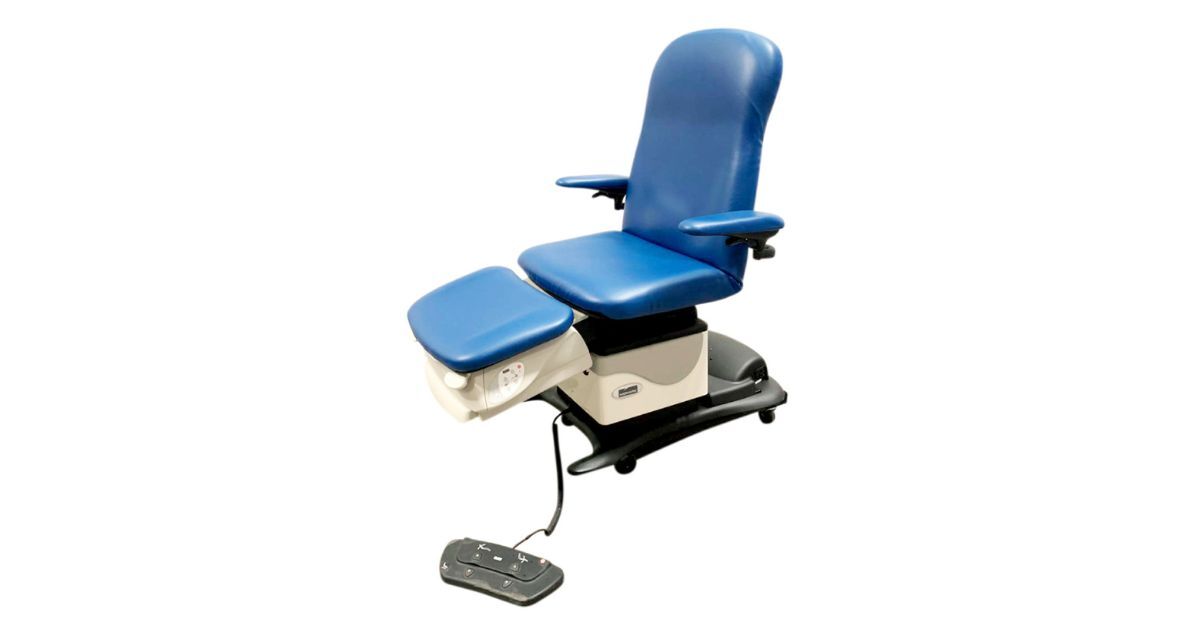 How the Right Podiatry Chair Affects Patient Comfort